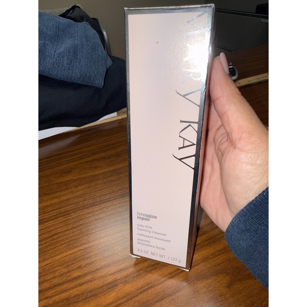 Mary Kay TimeWise Repair Volu-Firm Foaming Cleanser 4.5 oz Anti-Aging Face Wash
